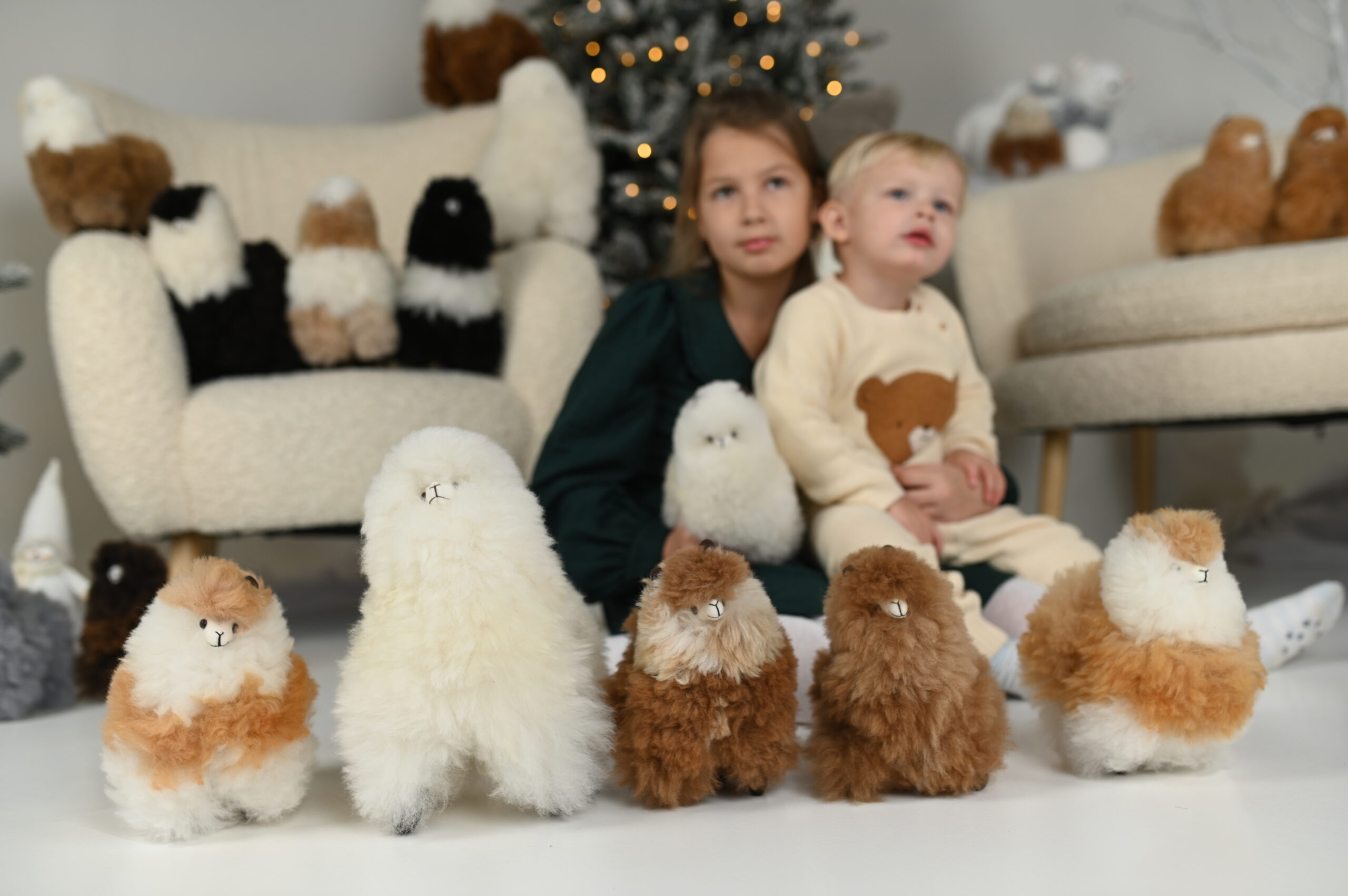 DSC_3706 Alpakos kailio žaislas, 22cm, įvairių spalvų - Image 1