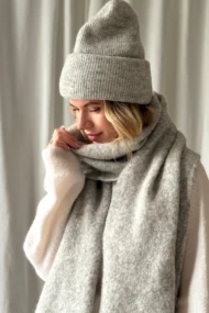 Alpakos vilnos šalikas Pilkoji Harmonija - Image 3