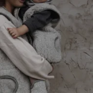 🩶 „Pilkoji harmonija“ – alpakos vilnos liemenė suaugusiems - Image 3