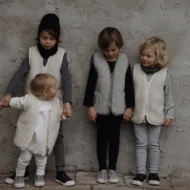 „Natūralus jaukumas“ – šilta alpakos vilnos liemenė mažyliui