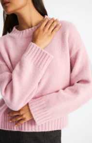 „Soft Rose Cloud“ – itin minkštas alpakos vilnos megztinis - Image 3