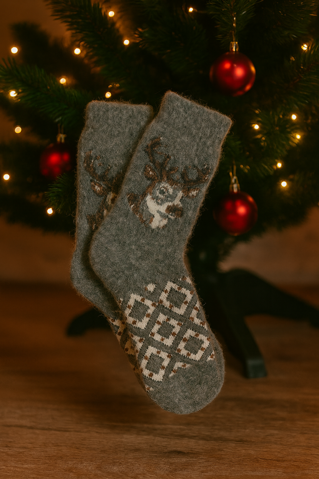 ChatGPT Image Dec 6, 2025, 08_13_05 PM Merino Vilnos Kojinės - Briedis - Image 1