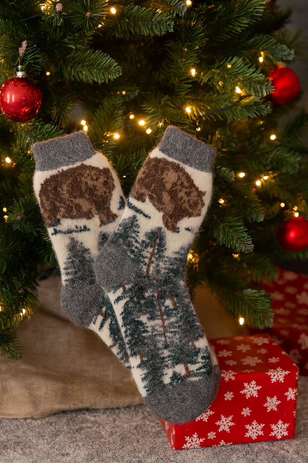 ChatGPT Image Dec 6, 2025, 08_39_09 PM Merino Vilnos Kojinės - Rudasis Lokys - Image 1